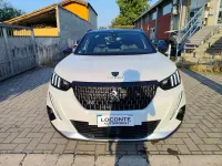 Usata Peugeot 2008 GT-line 131 CV (96 kW) 2020 Bianco SUV