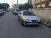 Usata Toyota Avensis 110 CV (80 kW) 2001 Grigio Berlina