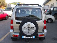 Usata Suzuki Jimny 65 CV (47 kW) 2005 Bronzo SUV