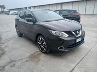 Usata Nissan Qashqai Tekna 131 CV (96 kW) 2015 Nero SUV