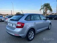 Usata Skoda Rapid Executive 90 CV (66 kW) 2014 Argento Utilitaria