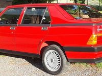 Usata Alfa Romeo 75 Quadrifoglio Verde 156 CV (114 kW) 1986 Berlina