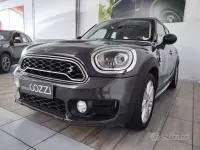 Usata Mini Countryman Hype 136 CV (100 kW) 2019 Grigio SUV