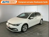 Usata VW Golf VII Style 150 CV (110 kW) 2021 Bianco Utilitaria