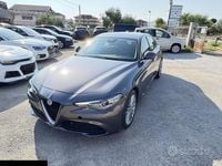 Usata Alfa Romeo Giulia Business 180 CV (132 kW) 2017 Grigio Berlina