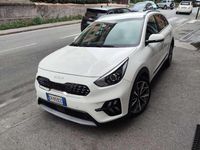 Usata Kia Niro Style 140 CV (102 kW) 2021 Bianco SUV