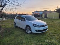 Usata VW Golf VI 110 CV (80 kW) 2010 Bianco Utilitaria