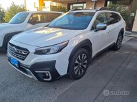 Usata Subaru Outback Premium 169 CV (124 kW) 2024 Bianco Station wagon