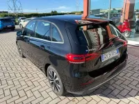 Usata Mercedes B180 Premium 116 CV (85 kW) 2022 Nero Utilitaria