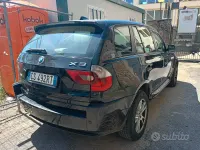 Usata BMW X3 150 CV (110 kW) 2005 Nero SUV