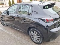 Usata Peugeot 208 Allure 101 CV (74 kW) 2022 Nero Utilitaria