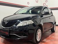 Usata Lancia Ypsilon Silver 69 CV (50 kW) 2016 Nero Utilitaria