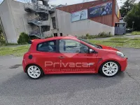 Gebraucht Renault Clio II Luxe 197 PS (144 kW) 2008 Rot Limousine