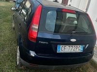 Usata Ford Fiesta 75 CV (55 kW) 2002 Blu Utilitaria