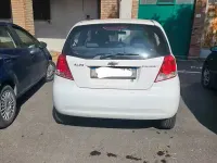 Usata Chevrolet Kalos 72 CV (52 kW) 2007 Bianco Utilitaria