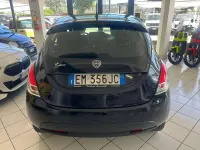 Usata Lancia Ypsilon Silver 69 CV (50 kW) 2012 Nero Utilitaria