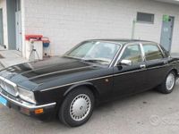 Usata Jaguar XJ 234 CV (172 kW) 1992 Nero Berlina