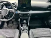 Usata Toyota Yaris Hybrid Lounge 92 CV (67 kW) 2023 Bianco Berlina