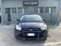 Usata Ford Focus Titanium 116 CV (85 kW) 2012 Blu Berlina