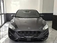 Usata Ford Focus ST-Line 120 CV (88 kW) 2022 Grigio Berlina