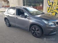 Usata Peugeot 2008 110 CV (80 kW) 2017 Grigio SUV