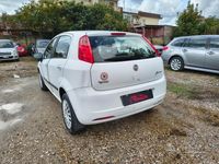 Usata Fiat Grande Punto Dynamic 77 CV (56 kW) 2009 Bianco Utilitaria