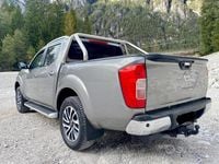 Usata Nissan Navara 190 CV (139 kW) 2017 Grigio Pick-up
