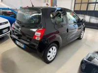 Gebraucht Renault Twingo 75 PS (55 kW) 2011 Schwarz Kleinwagen