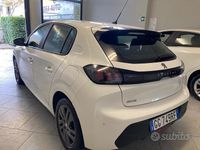 Usata Peugeot 208 Active 101 CV (74 kW) 2021 Bianco Utilitaria