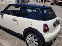 Usata Mini Cooper Coupé 112 CV (82 kW) 2010 Bianco Coupé