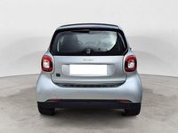 Usata Smart ForTwo Coupé Passion 60 kW (82 CV) 2022 Argento Utilitaria
