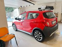 Usata Opel Karl Rocks 75 CV (55 kW) 2018 Rosso Utilitaria