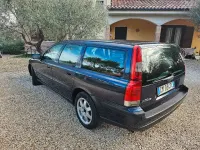 Usata Volvo V70 163 CV (119 kW) 2004 Bluazzurro Station wagon