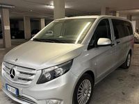 Usata Mercedes Vito 136 CV (100 kW) 2017 Grigio Furgone