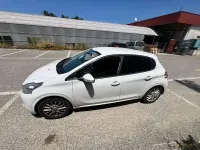 Usata Peugeot 208 Active 68 CV (50 kW) 2014 Bianco Utilitaria