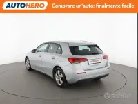 Usata Mercedes A180 Executive 116 CV (85 kW) 2019 Grigio Berlina