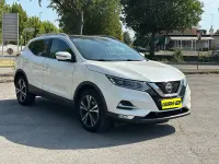 Usata Nissan Qashqai Tekna+ 140 CV (102 kW) 2019 Bianco SUV
