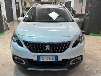Usata Peugeot 2008 Allure 100 CV (73 kW) 2018 Bianco SUV