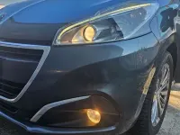Usata Peugeot 208 Active 82 CV (60 kW) 2016 Grigio Utilitaria