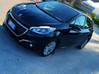 Usata Peugeot 208 Allure 82 CV (60 kW) 2017 Utilitaria