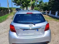 Usata Toyota Yaris 65 CV (47 kW) 2017 Grigio Utilitaria
