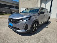 Usado Peugeot 5008 Allure 131 CV (96 kW) 2022 Gris SUV