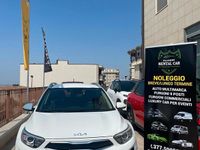 Usata Kia Stonic 84 CV (61 kW) 2021 Bianco SUV
