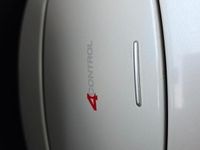 Usata Renault Laguna Coupé 150 CV (110 kW) 2013 Bianco Coupé