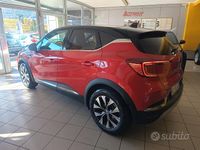 Usata Renault Captur Techno 145 CV (106 kW) 2023 Rosso SUV