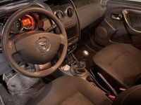 Usata Dacia Duster Lauréate 109 CV (80 kW) 2015 Bianco SUV