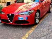 Usata Alfa Romeo Giulia Super 180 CV (132 kW) 2017 Rosso Berlina