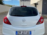 Usata Opel Corsavan 75 CV (55 kW) 2012 Bianco Utilitaria