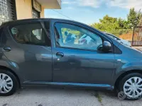 Usata Toyota Aygo Sol 68 CV (50 kW) 2008 Grigio Utilitaria