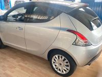 usata Lancia Ypsilon 1.2 69 CV 5 porte S&S Gold